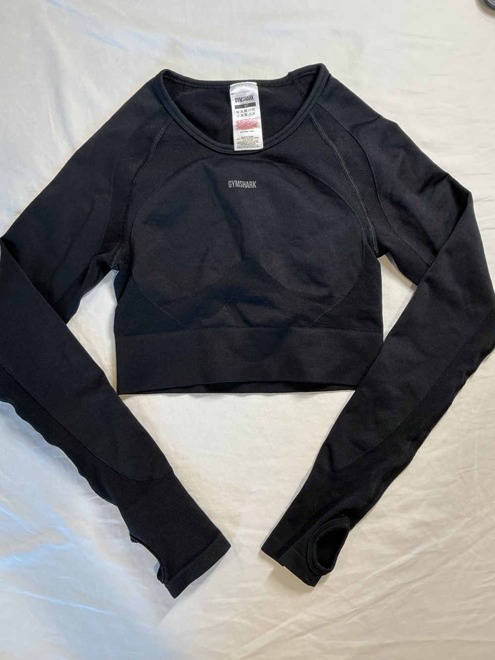 Gymshark Black Long-Sleeve Cropped Seamless Top